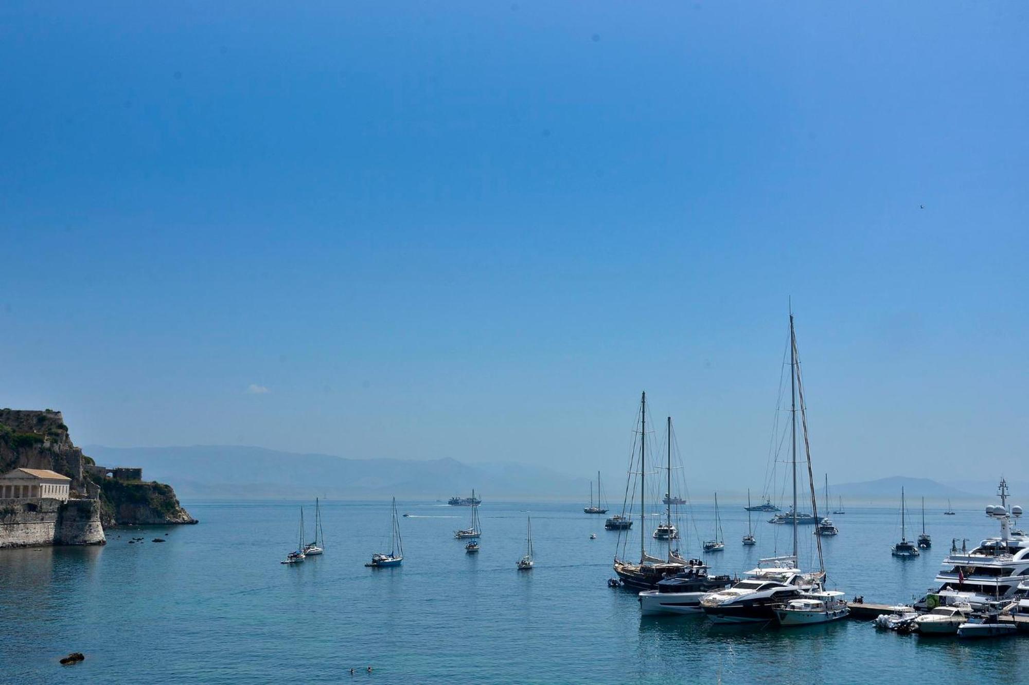 Corfu Town West Apartment エクステリア 写真